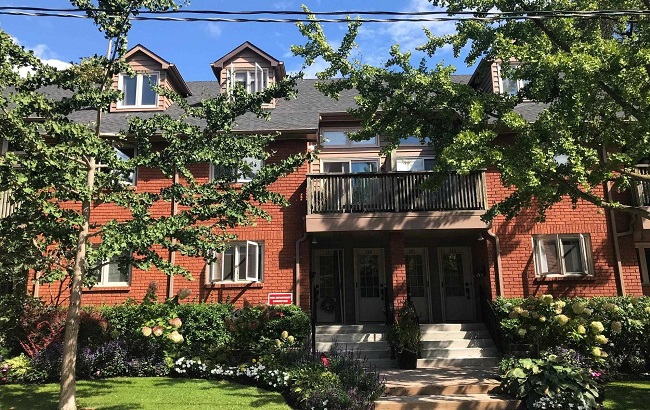 357 Albany Avenue Townhouses